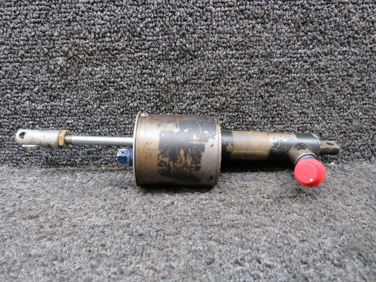Beechcraft Parts 169-380006 Beechcraft A23 Master Break Cylinder (Worn Paint)