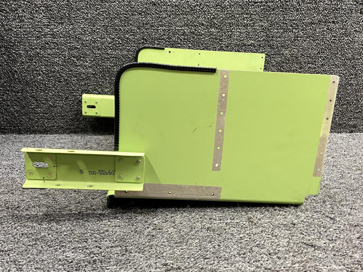 Piper Aircraft Parts 106548-002 Piper PA46R-350T Instrument Panel Shelf