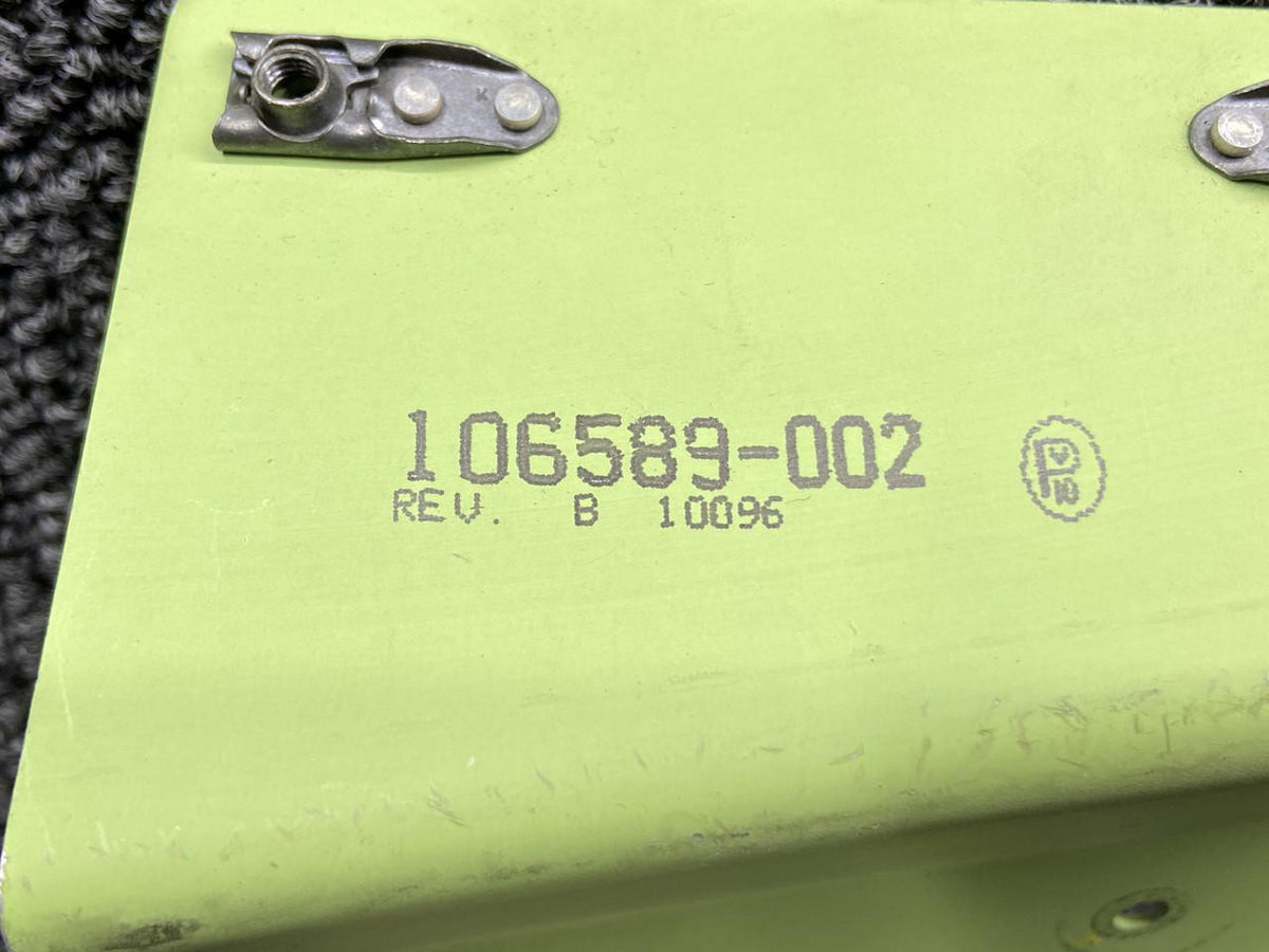 Piper Aircraft Parts 106589-002 Piper PA46R-350T Fuselage Autopilot Mounting Bracket