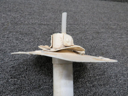 Cessna Aircraft Co 0721105-20AGW Cessna A188B Pitot Tube Assembly (Damaged Mount Plate)