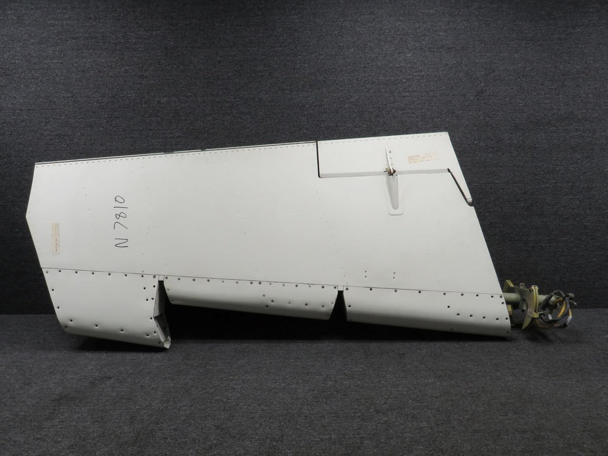 LearJet 2433000-2 (Use: 2493000-15) Learjet 25B Rudder Assembly