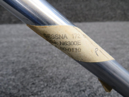 Cessna Aircraft Co 0513127-5 Cessna 172 Control Wheel (Worn) (Diameter: 0.75”, Length: 16.5”)