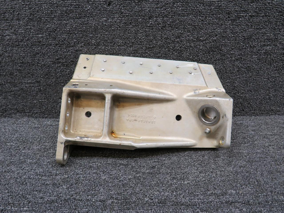 Cessna Aircraft Parts 1241615-2 (Use: 1241690-2) Cessna 210L Main Gear Actuator Support Outboard RH