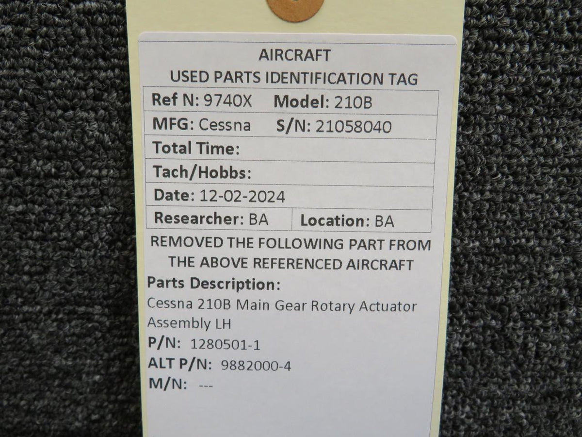 Cessna Aircraft Parts 1280501-1 (Use: 9882000-4) Cessna 210B Main Gear Rotary Actuator Assembly LH