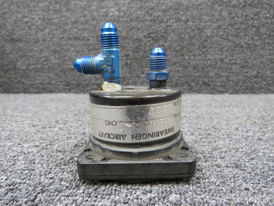 Swearingen AW-17-8-21-0 (Alt: 26-86019-1) US Gauge Suction Indicator (Chipped Mount)