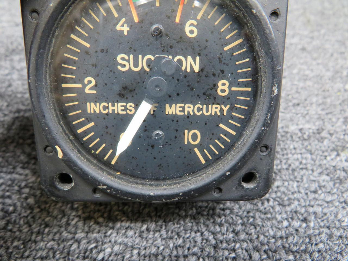 Swearingen AW-17-8-21-0 (Alt: 26-86019-1) US Gauge Suction Indicator (Chipped Mount)