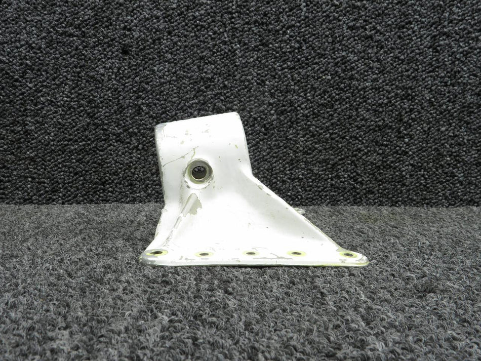 Cessna Aircraft Parts 0543013-1 (Cast: 0543013-497) Cessna C-172M Upper Nose Gear Fitting (Worn)