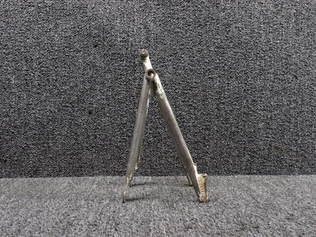 Cessna Aircraft Parts 2041014-1, 2041014-2 Cessna C-177RG Main Landing Gear Actuator Support