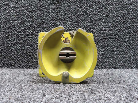 LearJet 2324513-15 Learjet L-35A Aileron Drive Pulley Assy w Bearing Support Bracket LH
