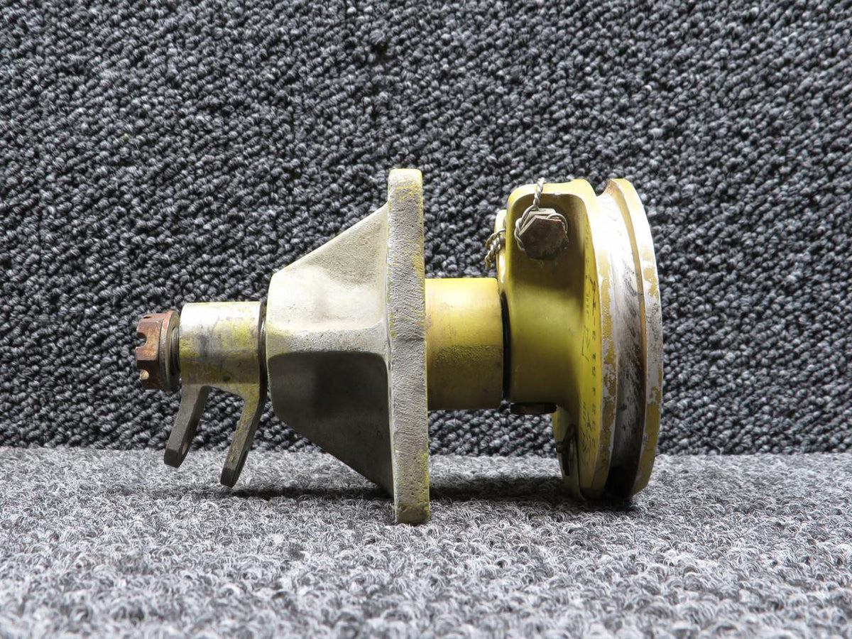 LearJet 2324513-15 Learjet L-35A Aileron Drive Pulley Assy w Bearing Support Bracket LH