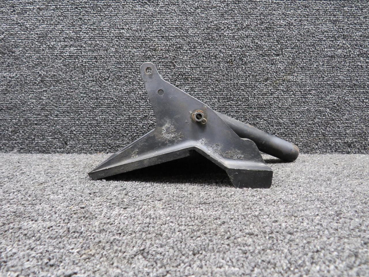 Cessna Aircraft Parts 0760678-2 Cessna 182G Brake and Rudder Pedal Assembly RH (Worn)