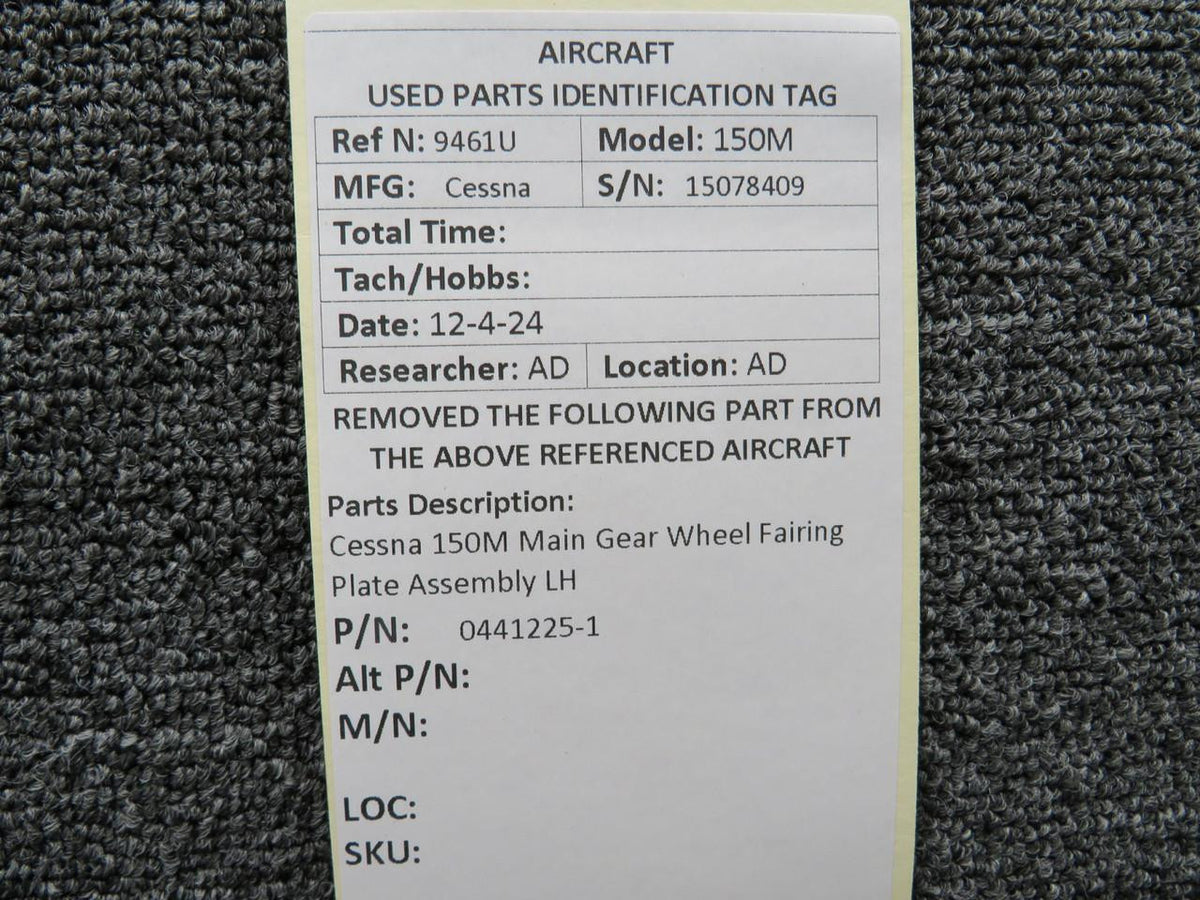 Cessna Aircraft Parts 0441225-1 Cessna 150M Main Gear Wheel Fairing Plate Assembly LH