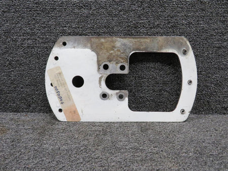 Cessna Aircraft Parts 0441225-2 Cessna 150M Main Gear Fairing Plate Assembly RH