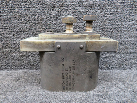 Burton AN2552-3A (Alt: 199N) Burton External Power Receptacle