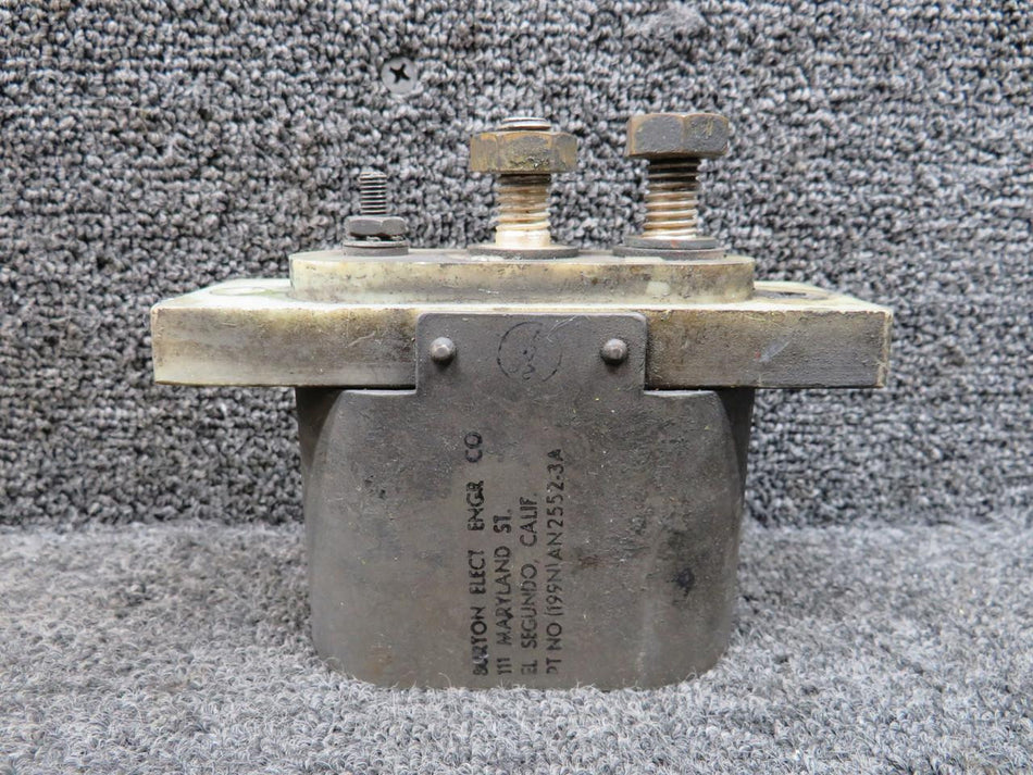Burton AN2552-3A (Alt: 199N) Burton External Power Receptacle