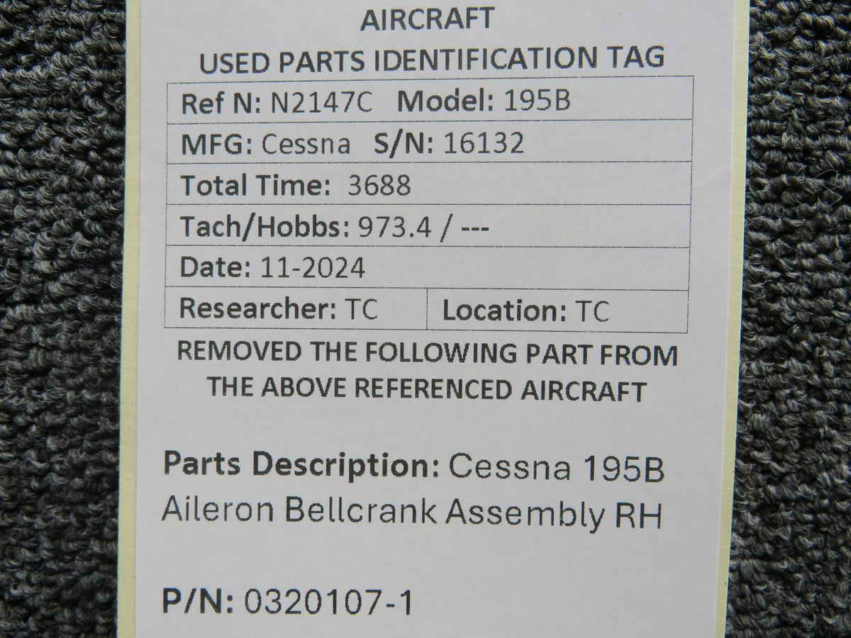 Cessna Aircraft Parts 0320107-1 Cessna 195B Aileron Bellcrank Assembly RH