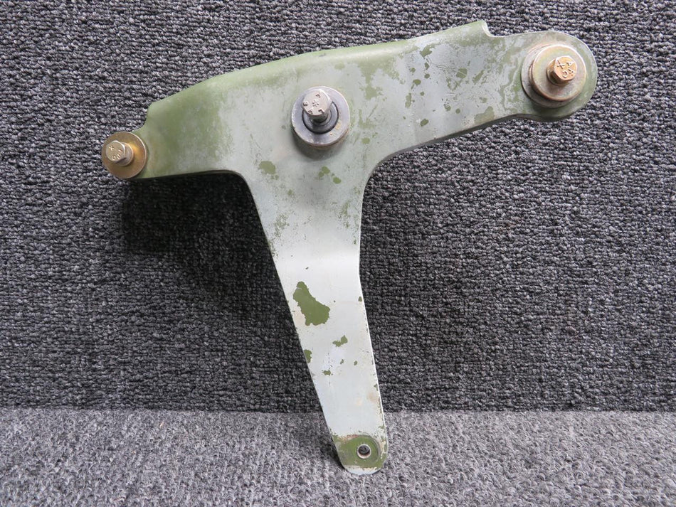 Cessna Aircraft Parts 0320107-1 Cessna 195B Aileron Bellcrank Assembly RH