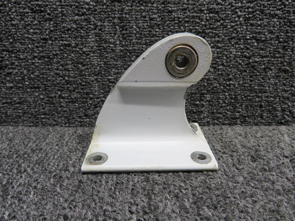 Cessna Aircraft Parts 0322706 Cessna 195B Aileron Hinge Bracket LH Outboard