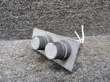 Cessna Aircraft Parts 0712031-1 Cessna 172M Fuse Mounting Bracket Assembly (Worn)