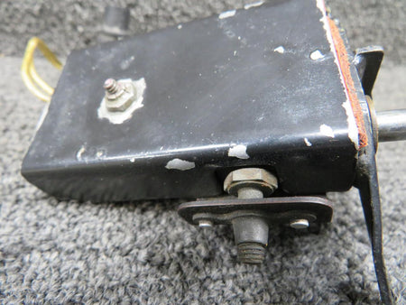 Pratt and Whitney 51059-002 Pratt and Whitney Propeller Electric De-Ice Switch Assembly