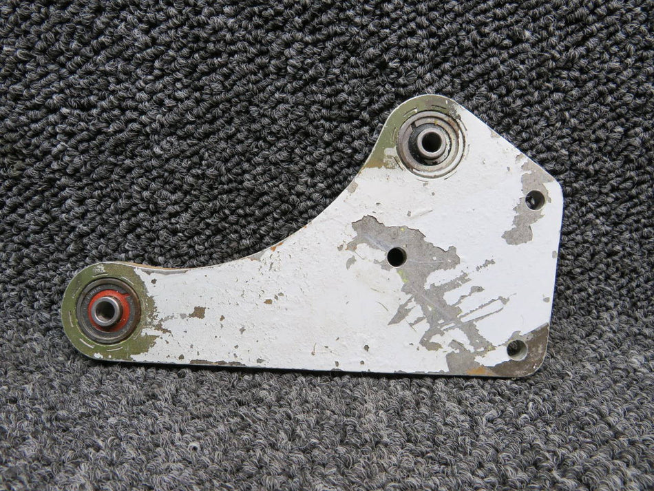0832000-303 Cessna T310R Elevator Bellcrank Assembly