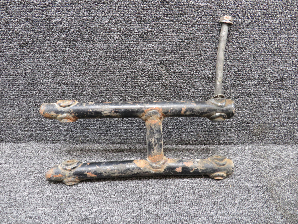 194389-0 Bellanca 17-30A Nose Gear Lower Drag Strut Assembly (Stuck Pin)