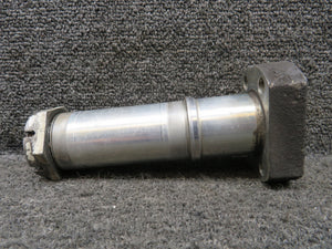 0541124-1 Cessna 210 Main Gear Aluminum Axle Assembly (Worn Axle Nut)