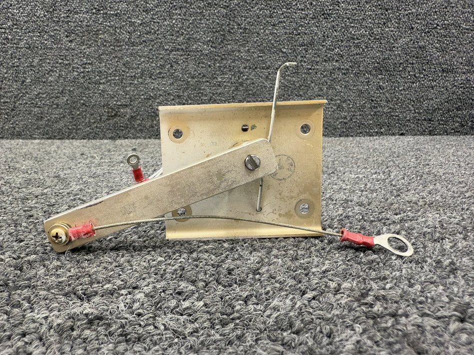 JDIN200P103UA Cessna T210M Autopilot Potentiometer with Lever