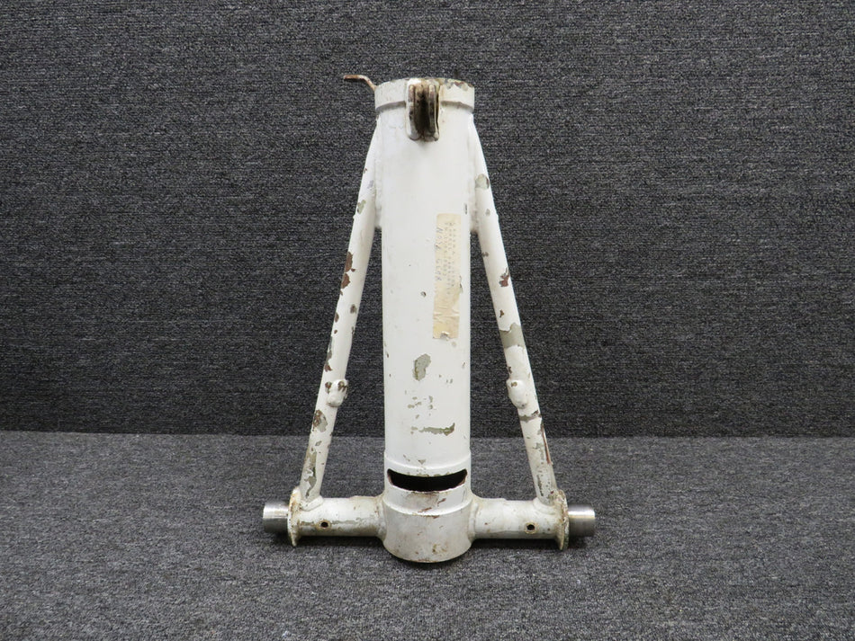 0842000-72 Cessna 310K Nose Gear Shock Strut Trunnion (Worn)