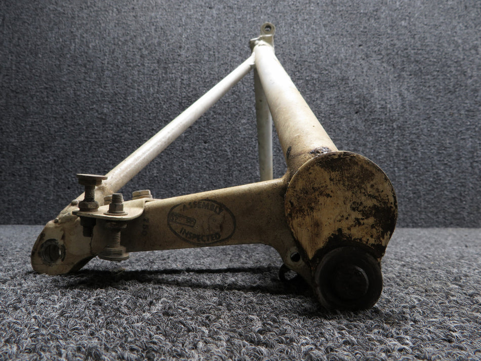 35-815155-2 Beech BE-36 MLG Retract Brace Assembly LH (No Retract Arm)