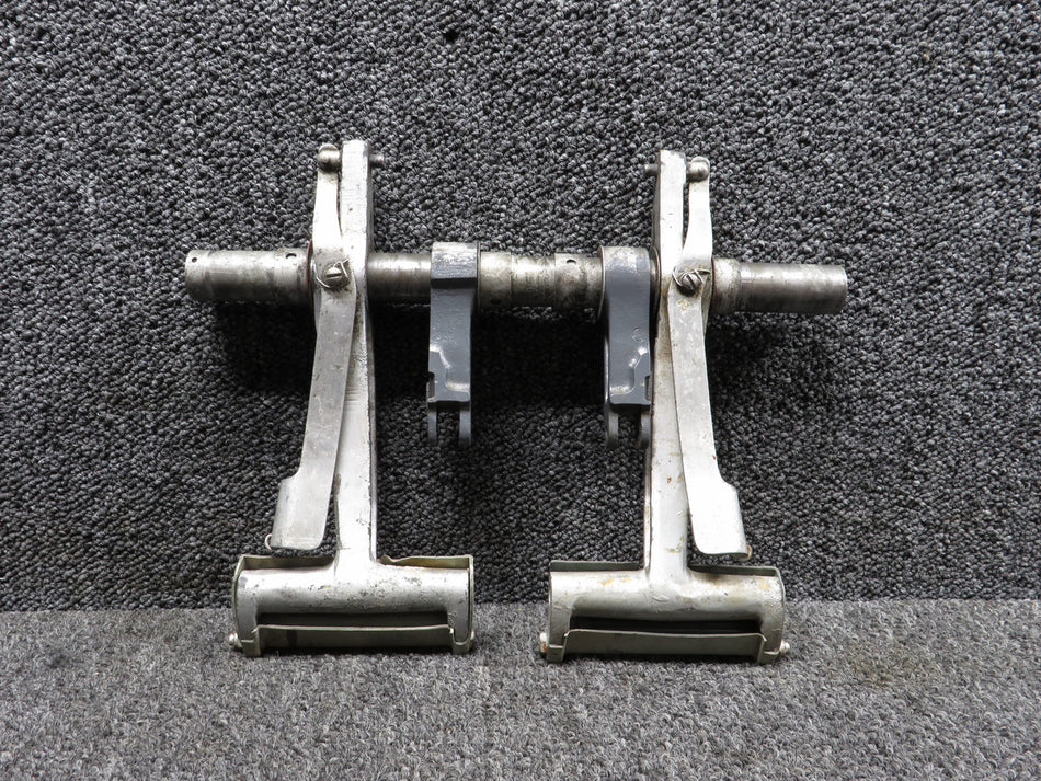 35-524060, 35-524367-2 Beechcraft Copilot Rudder Pedal Assembly
