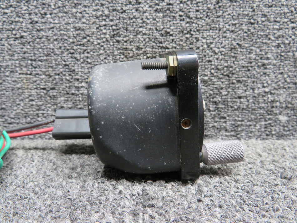 50-380013-5 Beechcraft B23 Clock Assembly (Cracks, Wear)