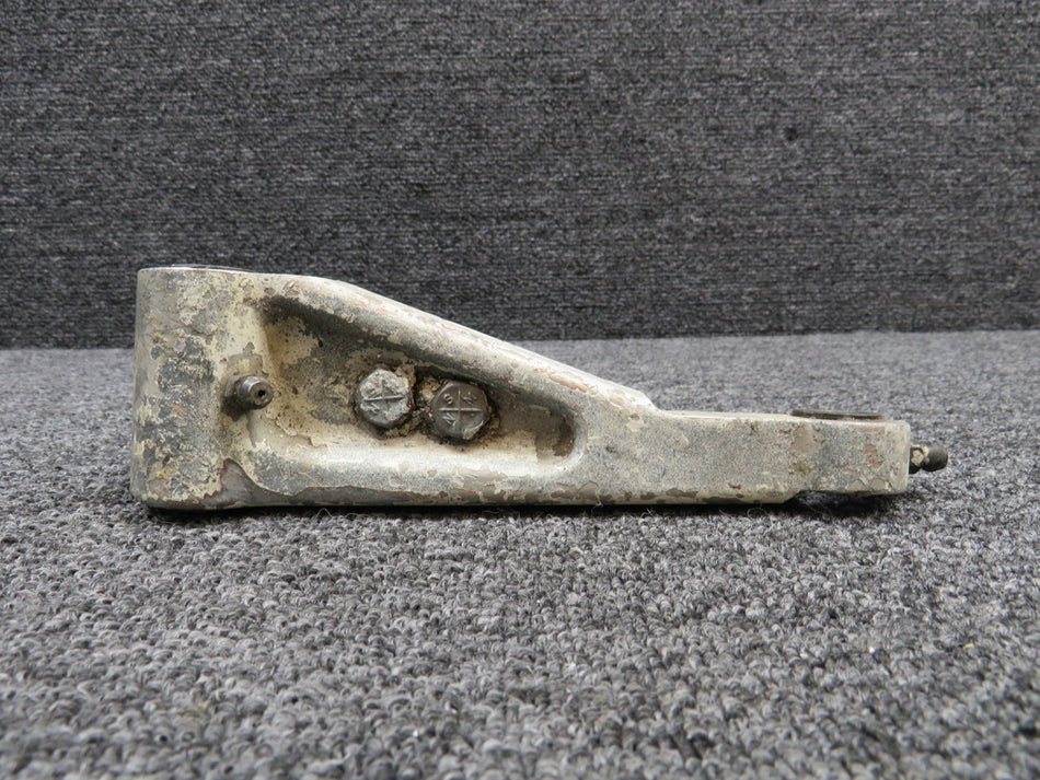 0841000-98 Cessna Nose Gear Upper Torque Link (Worn Paint and Stop Lug)