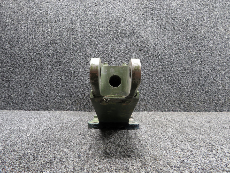F10A-5B10-210-5 Dassault FA-10 Mount LH