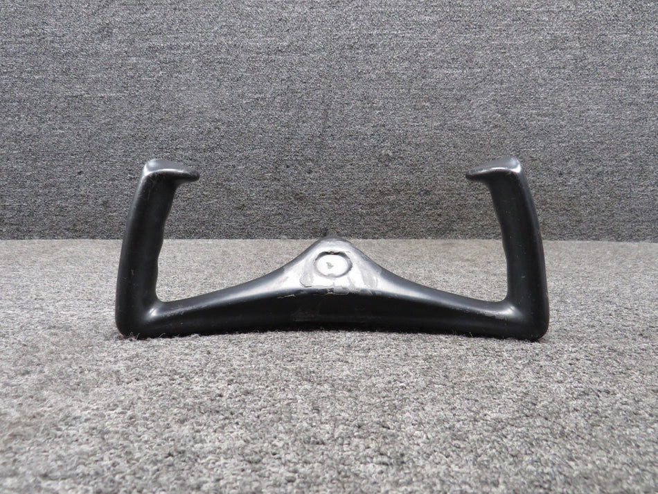 0513261-16 Cessna 152 Control Wheel Assembly (Worn)(Length: 15”)(Diameter: .75”)