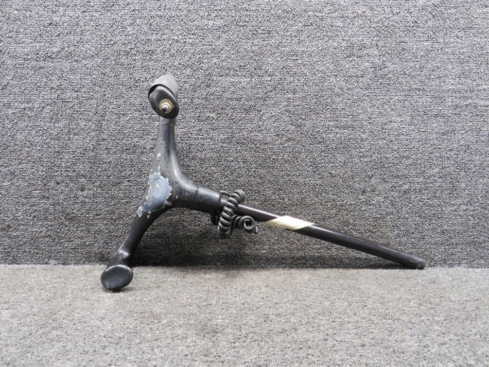 0513260-5 Cessna 172N Control Wheel (Missing Pad) (L: 12.25”) (D: .75”)