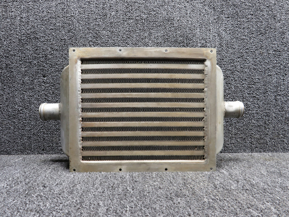 8541001 (Alt: 101-381010-1) Harrison HE29-189 Heat Exchanger (Bend-Mount Edge)