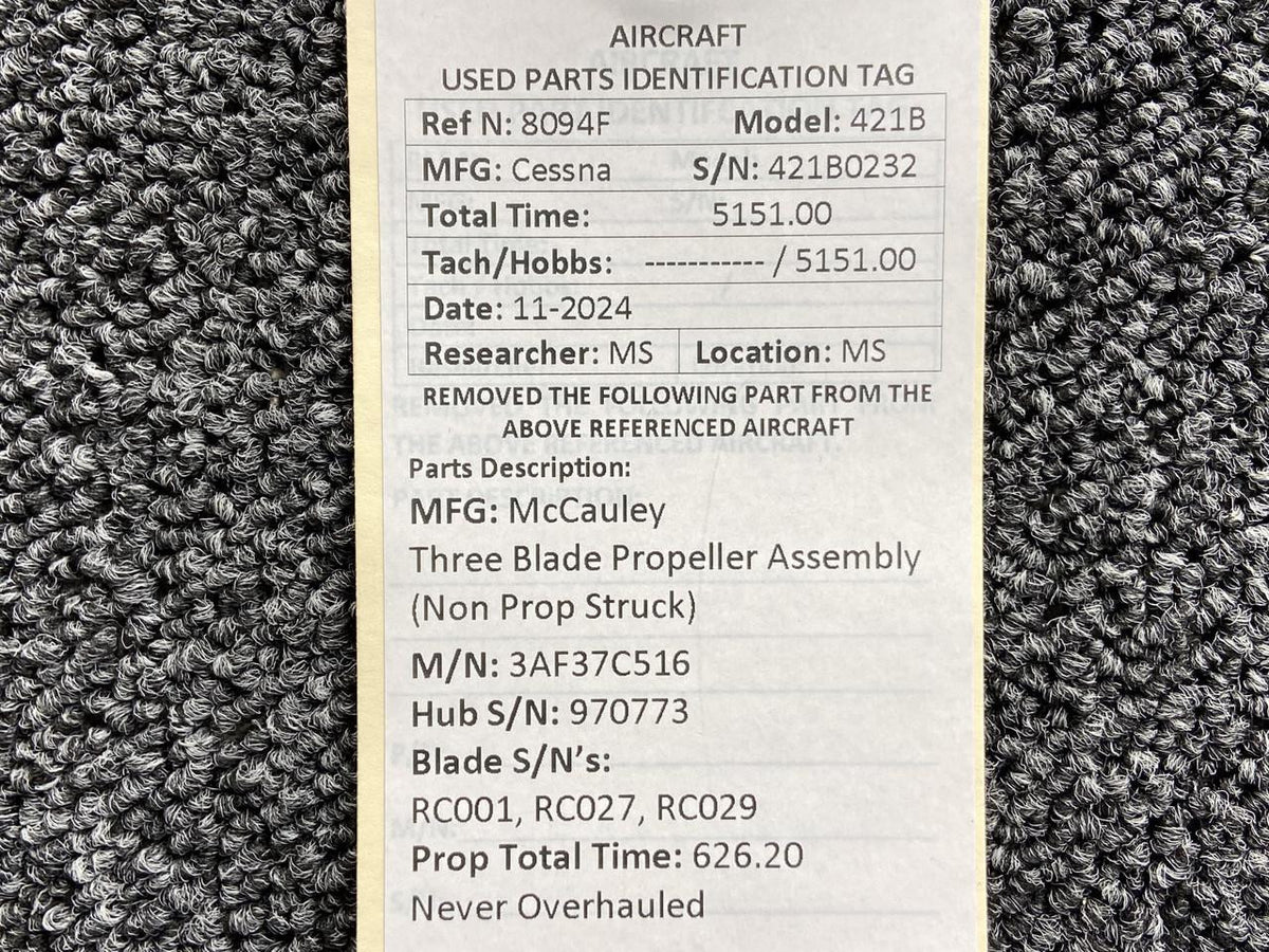 McCauley 3AF37C516 McCauley Three Blade Propeller Assembly LH w Logs