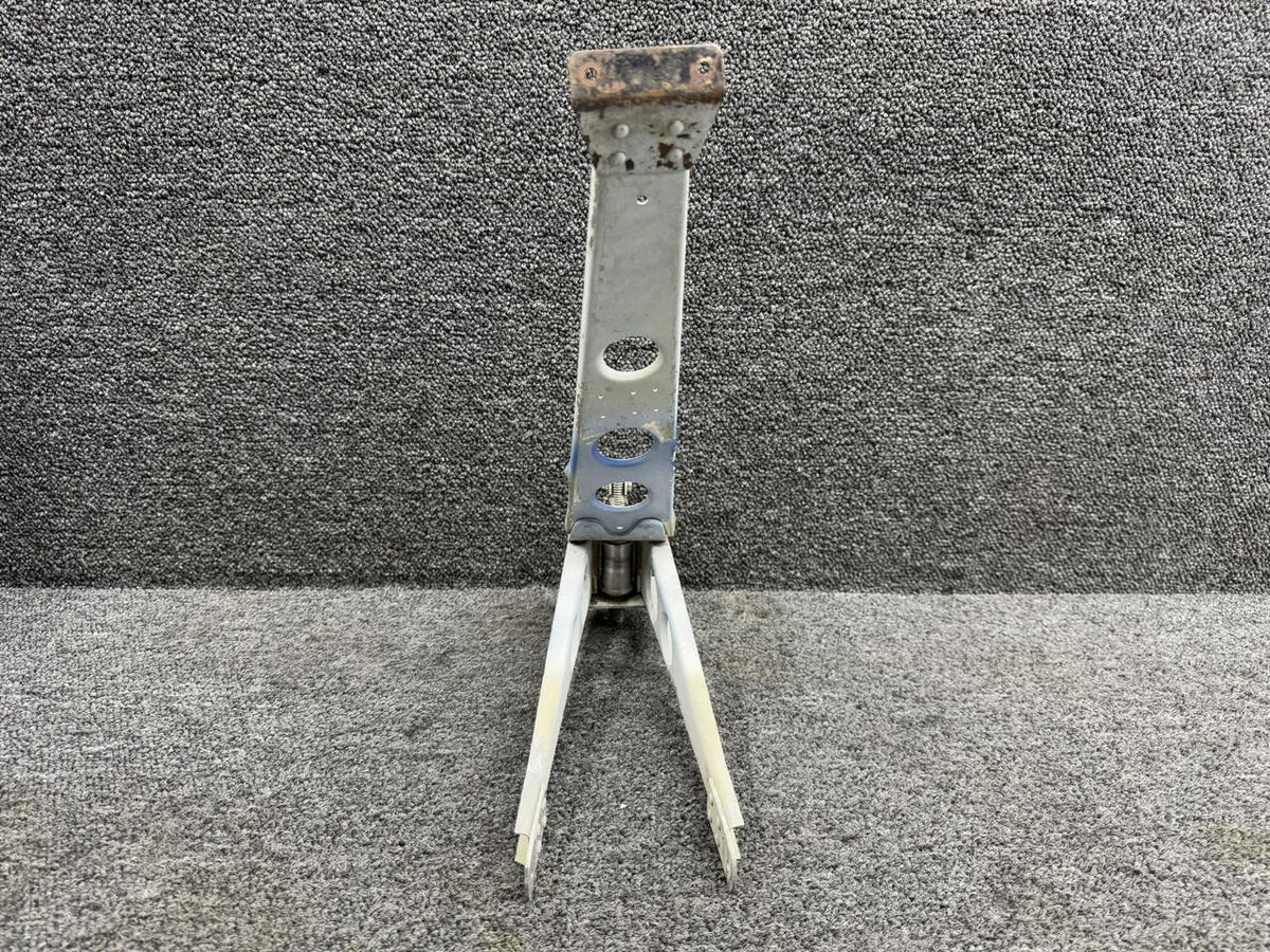 Piper Aircraft Parts 65244-000, 65245-000 Piper PA28-161 Stabilator Trim Support Assembly with STC