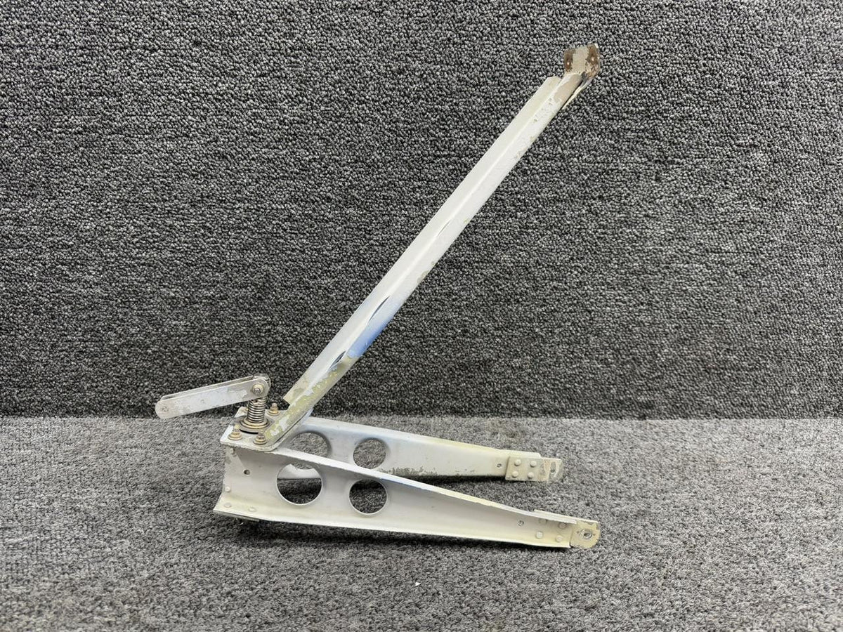 Piper Aircraft Parts 65244-000, 65245-000 Piper PA28-161 Stabilator Trim Support Assembly with STC