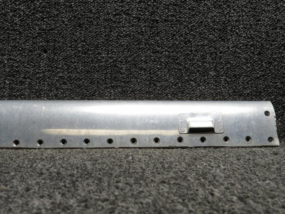 Cessna Aircraft Parts 6214423-8469 Cessna C-650 Wing Leading Edge Assembly LH