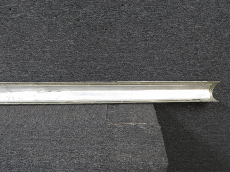 Cessna Aircraft Parts 6214423-8300 Cessna C-650 Wing Leading Edge Assembly RH