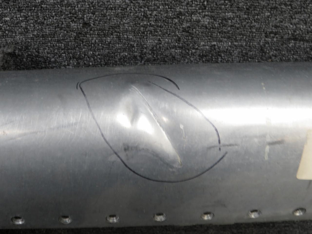 Cessna Aircraft Parts 6214423-8300 Cessna C-650 Wing Leading Edge Assembly RH
