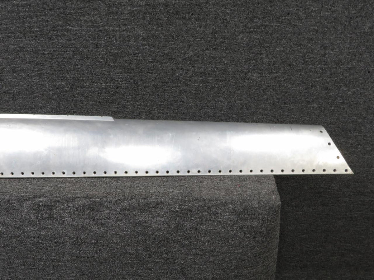 Cessna Aircraft Parts 214423-466 Cessna C-650 Anti-Ice Inboard Wing Leading Edge RH