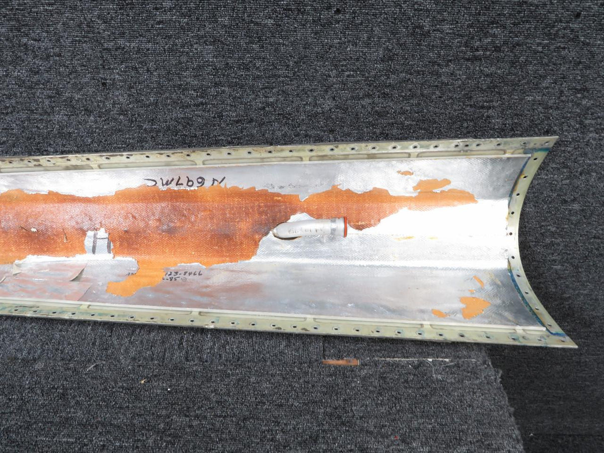 Cessna Aircraft Parts 214423-466 Cessna C-650 Anti-Ice Inboard Wing Leading Edge RH