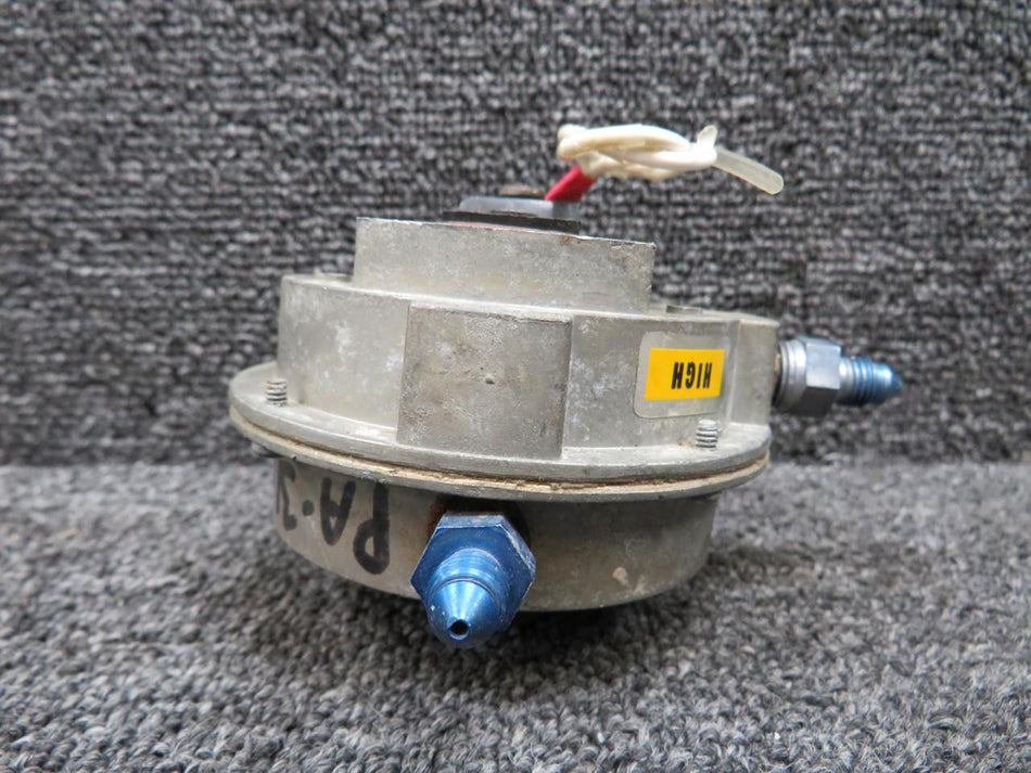 Piper Aircraft Parts 757-577 (Alt: D42D36) Piper PA31-350 Combustion Air Pressure Switch