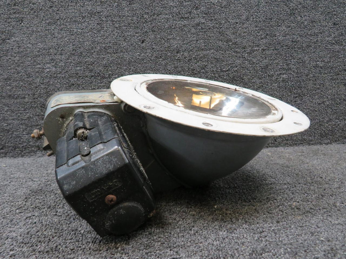Grimes 0870132-1 (Alt: G2905-24) Grimes Landing Light (Volt: 24) (Inop) (Core)