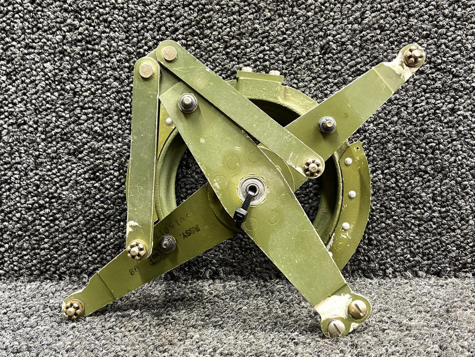 Cessna Aircraft Parts 5015018-10, 5017123-1 Cessna 414 Aileron Servo Bellcrank Assembly