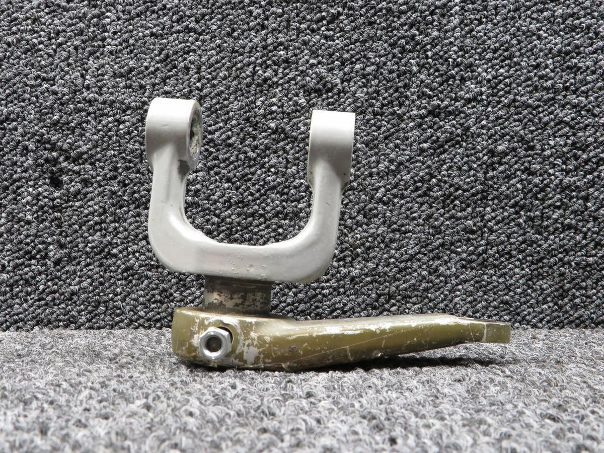 Cessna Aircraft Parts 5565619-2 (Use: 5565619-6) Cessna 501SP Nose Gear Steering Arm