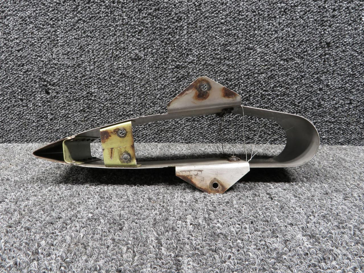 LearJet 2652074-19 (Use: 2652074-20) Learjet 35 Bleed Air Tube Fairing
